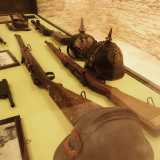 Mentre gli altri due sono tedeschi: un mitragliatore MP 18 degli anni 30 e un Mannlicher-Steyr del 1907